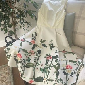 Ted Baker dress in cream/winter white/print size 1 (US4)